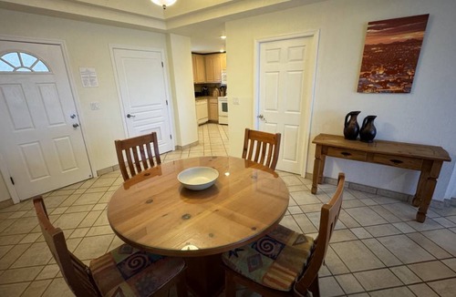 Sandy Beach Condo | 97 m² Condo ∙ 2 bedrooms ∙ 4 guests