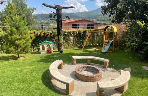 Mazamitla Cabin | ¡A 5 Minutos del Pueblo! Cabaña Ideal Para Familias, con Juegos
