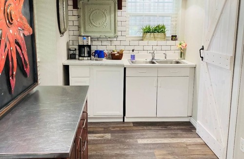 Comal County Cottage | A Dog-Friendly Family Resort awaits you in the quiet Texas Hill Country