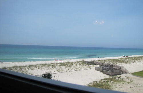 Pensacola Beach Condo | A few Fall dates available book Regency Towers, NOW.