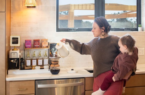 Baca Grande Cabin | A-Frame, HotTub, FirePit, Pergola, UFO Playscape, MiniAFrame ADU