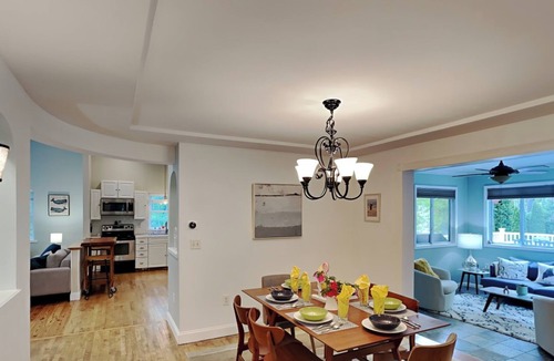 Camp Ellis House | A Sancutary Near Beaches. Bikes & Amenities, Easy to Portland