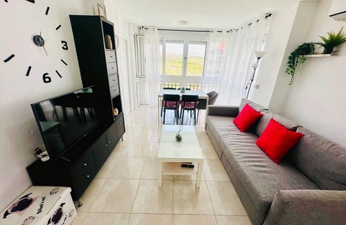 Benidorm Apartment | A697 - Nice apartment in urbanization with pool and parking