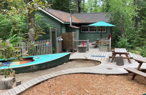Bar Harbor Cabin | Acadia National Park - Cozy Country Cabin - Peaceful Retreat, Perfect Location.