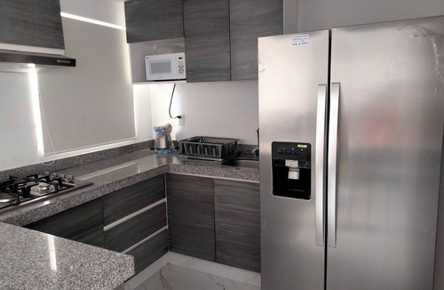 Playa Diamante Apartment | Acapulco Diamante a un costado de LA ISLA