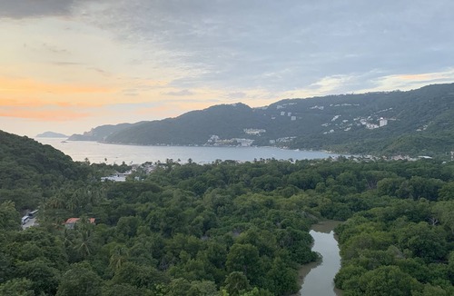 Puerto Marques Condo | Acapulco Safe Haven Heaven