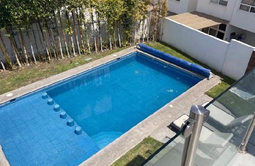 Queretaro Municipality House | Acogedora y amplia casa, alberca climatizada previa reserva