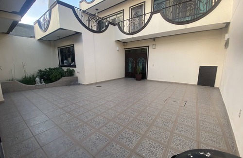 Minerales House | AERO-GDL RESIDENCE