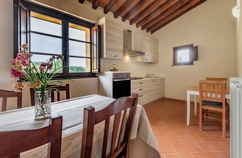 Roccalbegna House | Agriturismo Ginepro Poderone with Garden, Shared Pool & Wi-Fi