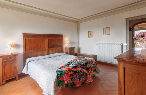 Dicomano Other | Agriturismo "Universal Harmony - Pettirosso" with Mountain View and Shared Pool