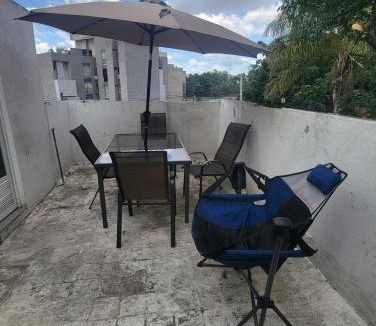 Zapopan House | Aguilas Room 1