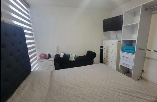 Zapopan House | Aguilas Room 1
