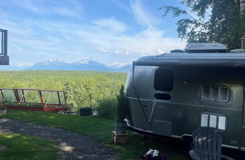 Knik-Fairview House | Airstream Bambi Camper in lovely neighborhood overlooking the Chugiak mountains