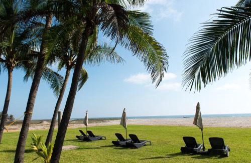 Acapulco Apartment | Alberca, Playa Cercana & Club de Playa opcional -Departamento E13D302