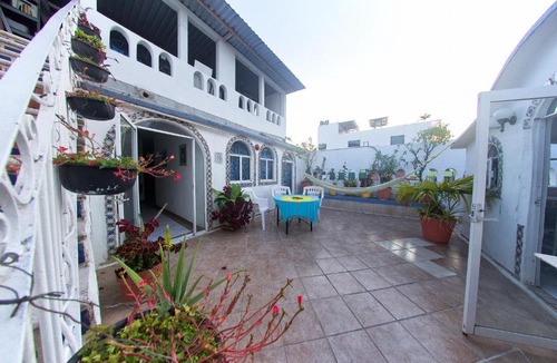 Emiliano Zapata Hostel | Alexandross Hostel