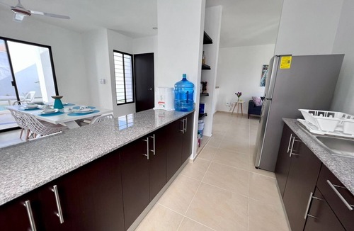 Merida Municipality House | Alojamiento completo, Residencial el Caucel MeridanYucatan