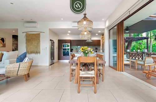 Litibu Apartment | Amazing 2BR Condo - Lagoon Pool, Golf