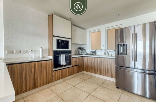 Brisas del Marques Apartment | Amazing 3 BR Penthouse with Beachclub