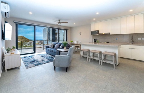 Libertad Apartment | Amazing and New 4BR 5 Min Downtown Cabo Pool/gym
