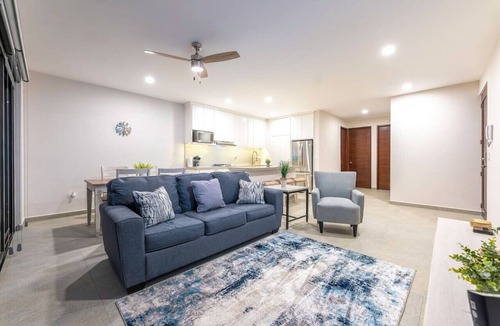 Libertad Apartment | Amazing and New 4BR 5 Min Downtown Cabo Pool/gym