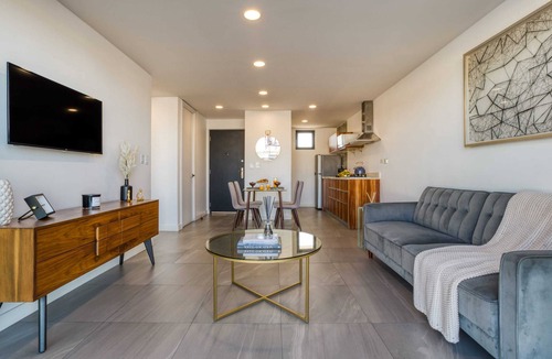 Avenida Revolucion Apartment | Amazing Apt w/a Pvt Balcony: Lounge-B/Center+Gym