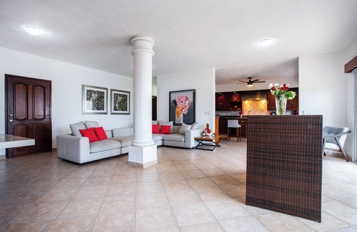 Downtown Puerto Vallarta Condo | Amazing Casa de Caras 5