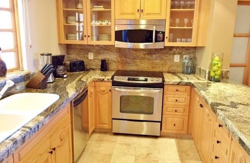 Los Cabos Villa | Amazing location-within 4 Villas from the Ocean-Overlooking Pool Area & Beach