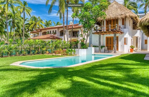 Nuevo Vallarta Villa | Amazing Oceanfront 5BR Villa Pool Beachfrontn