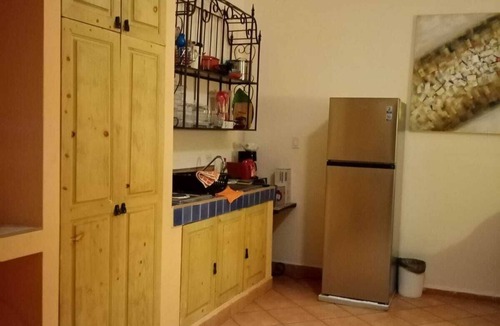 El Tezal Apartment | Amazing Studio w/king bed quiet beautifull swimming pool deck nearby the beach