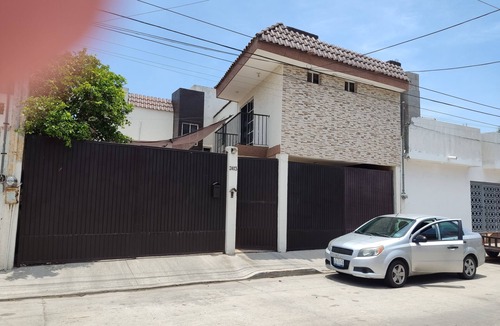 Tampico House | Amplia Casa Familiar con Alberca Cerca de la Playa