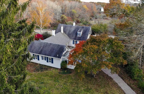 Ledyard House | Antique Farmhouse Getaway - Spacious yard, Casinos