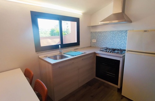 Le Rocchette Apartment | Apartment 'Casa Bel Mare' with Private Terrace and Air Conditioning