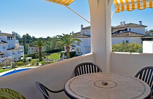 Elviria Apartment | Apartamento 'Dormitorio' mit Terrasse by Interhome