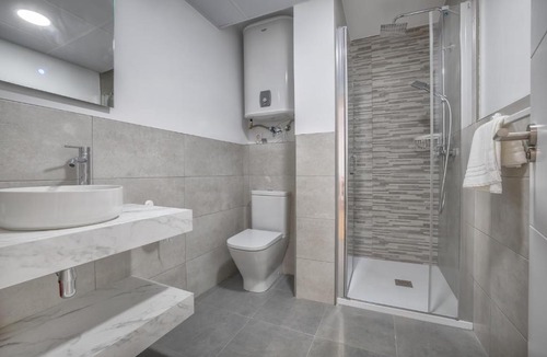Santiago Apartment | Apartamento Vizconde de Miranda & Parking incluido & Casco histórico