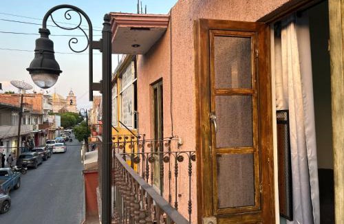 Calvillo Apartment | Apartamentos en el centro con vistas a la iglesia y al andador