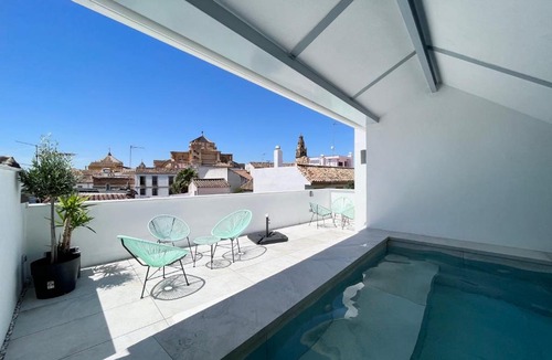 La Catedral Apartment | Apartamentos Los Patios de la Judería