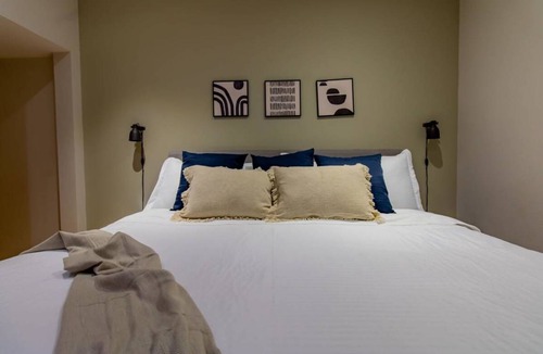 Los Morales Apartment | Apartment ∙ 2 bedrooms ∙ 6 guests