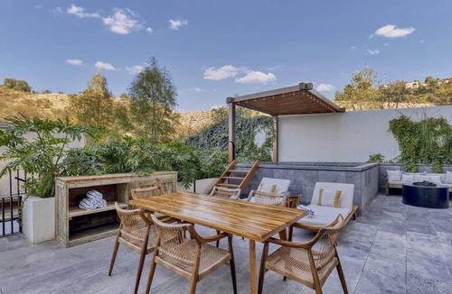 Colonia Azteca Apartment | Apartment ∙ 2 bedrooms ∙ 5 guests
