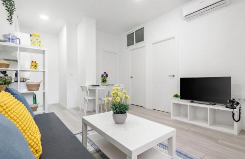 Coslada Apartment | Apartment 2 Coslada Metro 6pax