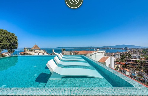 Romantic Zone Apartment | Apartment ∙ 2 bedrooms ∙ 4 guests