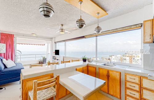 Amapas Apartment | Apartment ∙ 2 bedrooms ∙ 4 guests