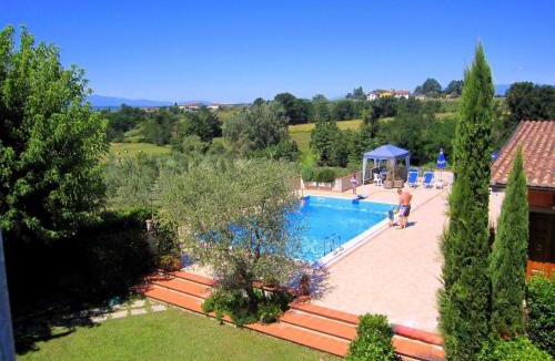 Poggio Alla Cavalla Apartment | Apartment Anwesen mit Gemeinschaftspool by Interhome