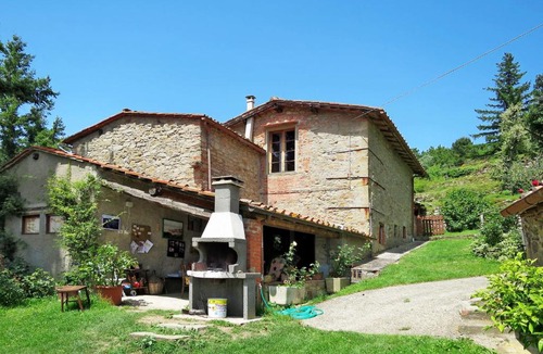 Castelfranco di Sopra Apartment | Apartment Belvedere-3 by Interhome