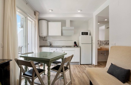 San Ambrosio Apartment | Apartment 'Casa de 10 - 4A' with Mountain View, Shared Pool & Wi-Fi