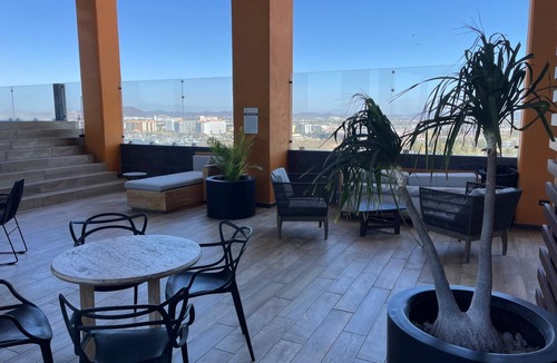 Zona Dorada Apartment | Apartment near the Marina