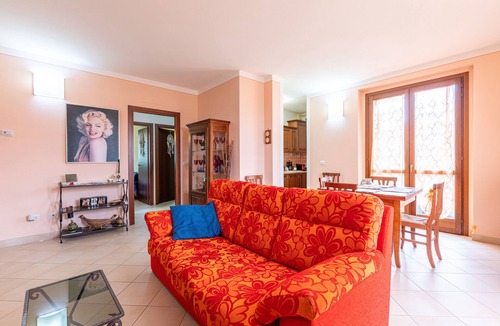 Montefollonico Apartment | Apartment 'Terrazza Da Barbara' with Private Terrace and Wi-Fi