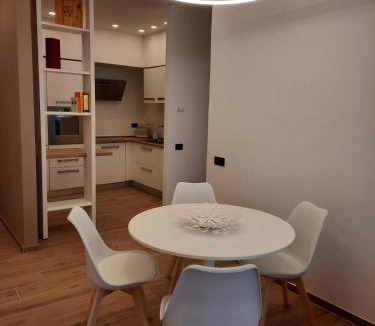 Pietrasanta Apartment | APPARTAMENTO IL MARZOCCO