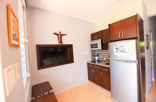 Aguadilla Apartment | Apt#3 sleeps 8, Pool, Jacuzzi, 5 min from #2 RD, 10 min to BQN airport