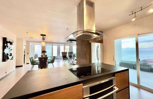 Costa de Oro Apartment | Aqua Tower 3BR-3BA Beachfront Condo in Playas de Tijuana