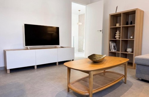 Cercadilla-Medina Azahara Apartment | Arfe Premium con piscina